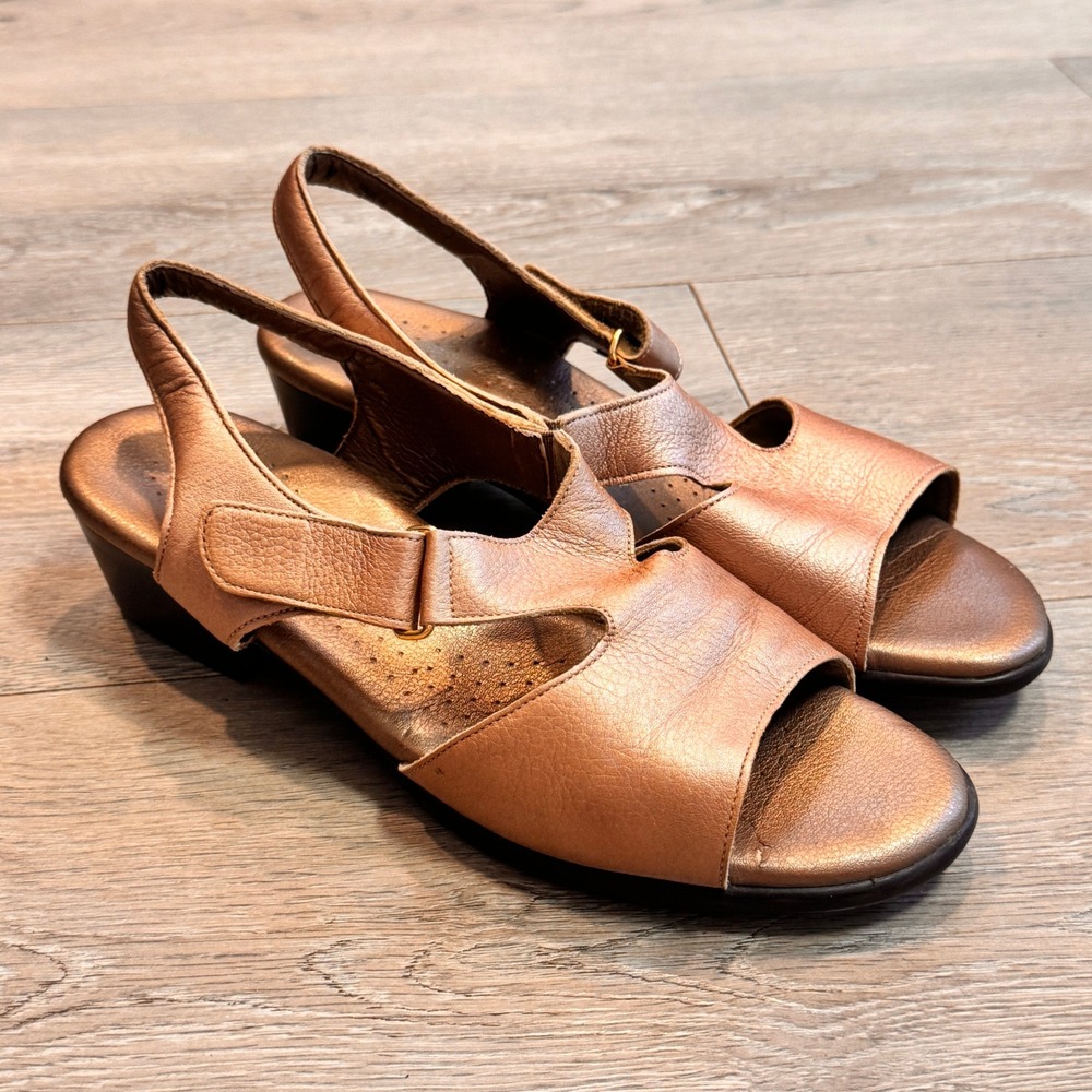 SAS Shoes‎ Suntimer Comfort Heeled Sandal Metallic Leather Wedge Size 8 N Narrow
